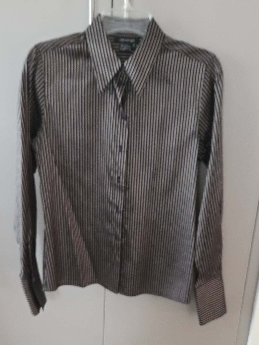Jennings Women’s Black and Bronze Pinstripe Button-Down Shirt 100% Silk